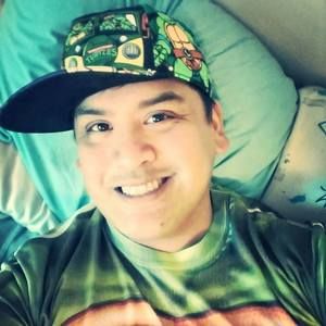 Meet your Posher, Raphael